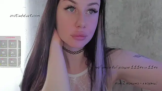 Snapshot of elena_addiction chatting on March 22, 4:56 am elena addiction online show from March 22, 4:56 am