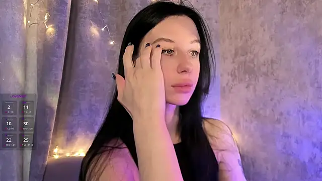elena addiction online show from April 12, 2:00 pm