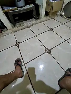 Snapshot of khema99 chatting on September 20, 12:33 am khema99 online show from September 20, 12:33 am