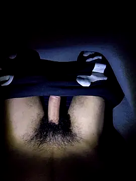 Snapshot of khema99 chatting on December 16, 11:10 pm khema99 online show from December 16, 11:10 pm