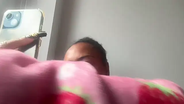 ChocolateCakeQueen online show from November 6, 12:39 pm