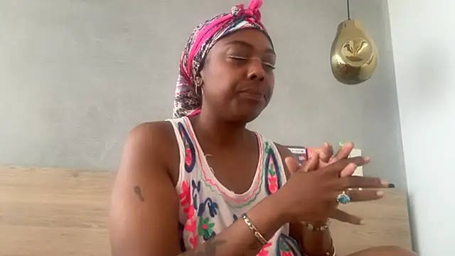 ChocolateCakeQueen online show from July 9, 11:58 am