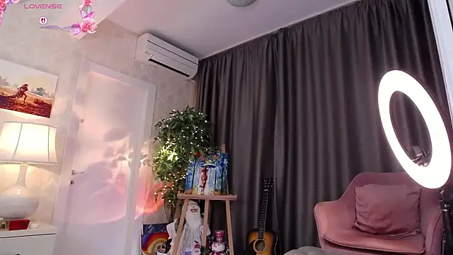 IreneHope online show from December 19, 9:27 am