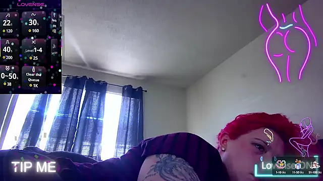 Snapshot of EXOTICLEXXXI chatting on February 20, 6:35 pm EXOTICLEXXXI online show from February 20, 6:35 pm