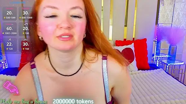 Marina Mur  online show from February 3, 8:03 pm