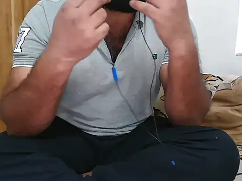 Tamil Boy28 online show from March 7, 4:22 pm