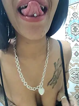 mariah2299 online show from January 16, 4:27 am