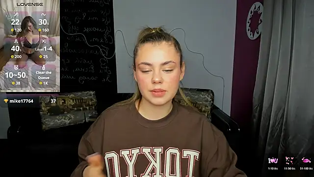 IsabellaBler online show from December 4, 12:58 pm