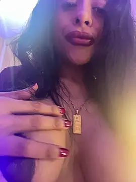 Snapshot of canela_10 chatting on October 22, 3:07 am canela 10 online show from October 22, 3:07 am