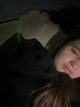 Snapshot of Angel__lika chatting on March 10, 11:38 pm Angel  lika online show from March 10, 11:38 pm