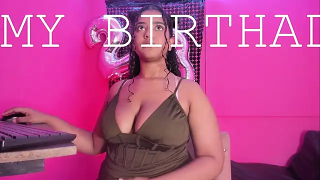 Snapshot of sharlot_evans_ chatting on November 19, 12:49 pm sharlot evans online show from November 19, 12:49 pm