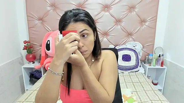 KatiaMoore online show from December 1, 11:37 am