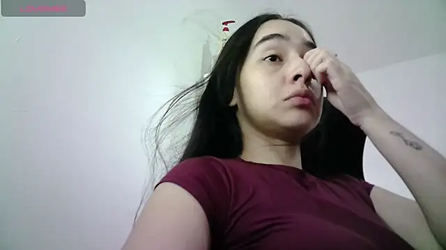 Snapshot of aineangeel chatting on June 5, 12:39 am aineangeel online show from June 5, 12:39 am