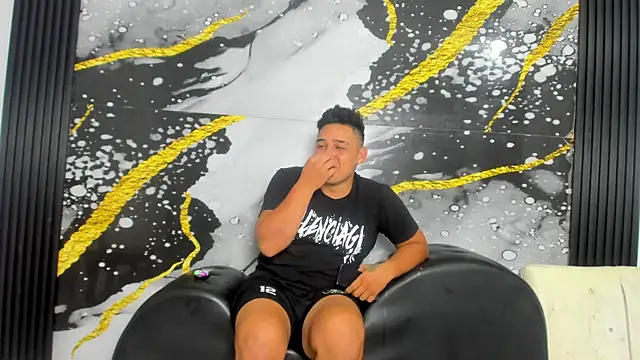 Snapshot of sweethot___ chatting on September 26, 1:37 pm sweethot online show from September 26, 1:37 pm