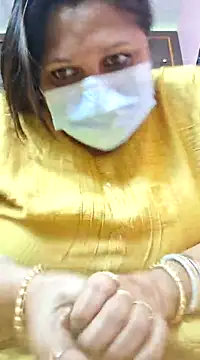 Snapshot of kunjan789 chatting on December 28, 1:50 am kunjan789 online show from December 28, 1:50 am