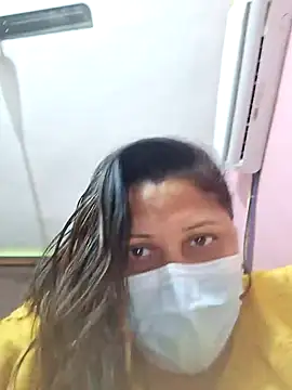 Snapshot of kunjan789 chatting on January 5, 2:49 am kunjan789 online show from January 5, 2:49 am