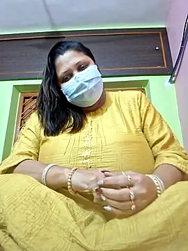 Snapshot of kunjan789 chatting on January 26, 1:41 am kunjan789 online show from January 26, 1:41 am