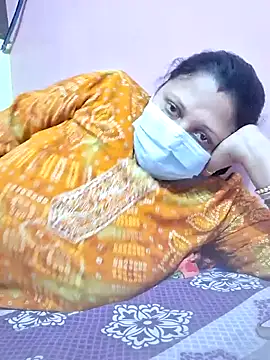 Snapshot of kunjan789 chatting on January 28, 2:43 am kunjan789 online show from January 28, 2:43 am