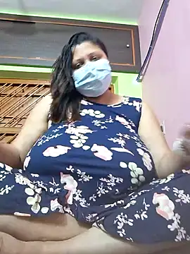 Snapshot of kunjan789 chatting on January 30, 1:11 am kunjan789 online show from January 30, 1:11 am