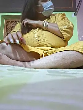 Snapshot of kunjan789 chatting on February 12, 3:29 am kunjan789 online show from February 12, 3:29 am