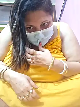 Snapshot of kunjan789 chatting on March 17, 1:14 am kunjan789 online show from March 17, 1:14 am