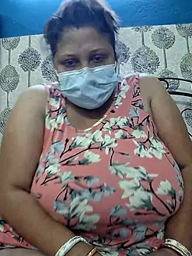 Snapshot of kunjan789 chatting on October 5, 6:56 am kunjan789 online show from October 5, 6:56 am