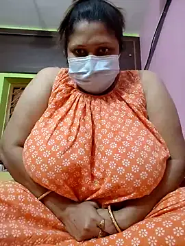 Snapshot of kunjan789 chatting on November 15, 4:10 am kunjan789 online show from November 15, 4:10 am