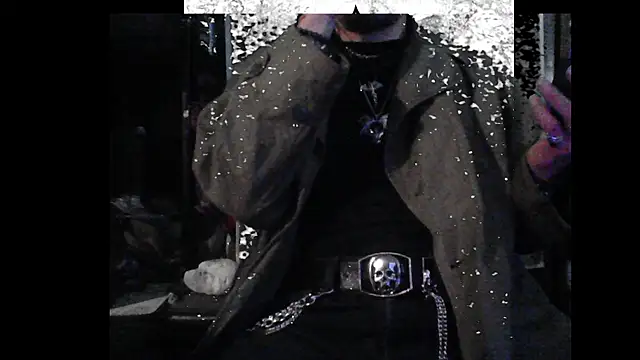 Snapshot of mrdemoncrowly chatting on February 2, 5:42 am mrdemoncrowly online show from February 2, 5:42 am