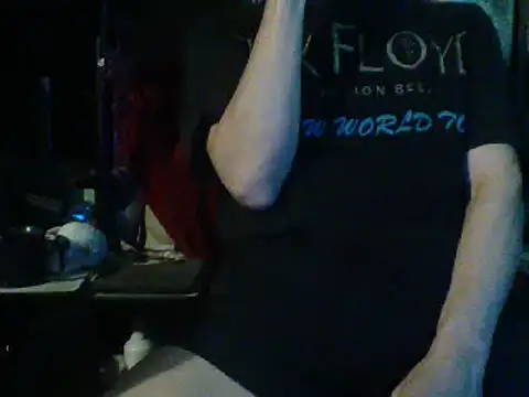 Snapshot of mrdemoncrowly chatting on February 5, 4:27 am mrdemoncrowly online show from February 5, 4:27 am