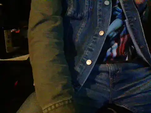 Snapshot of mrdemoncrowly chatting on February 8, 11:22 am mrdemoncrowly online show from February 8, 11:22 am