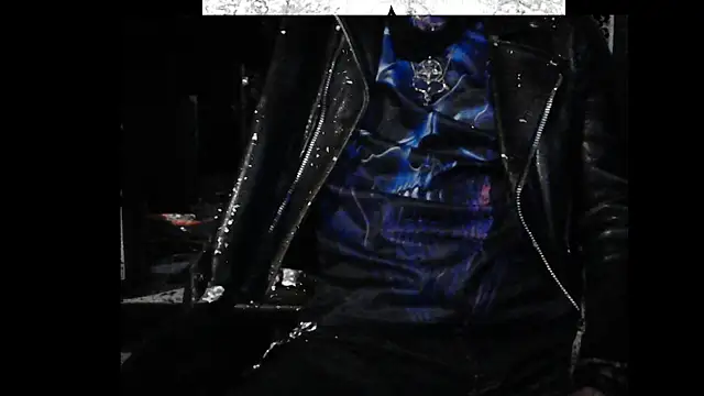 Snapshot of mrdemoncrowly chatting on February 9, 5:19 am mrdemoncrowly online show from February 9, 5:19 am