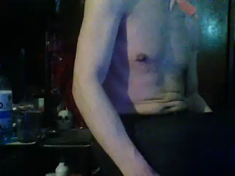 Snapshot of mrdemoncrowly chatting on February 20, 11:42 am mrdemoncrowly online show from February 20, 11:42 am