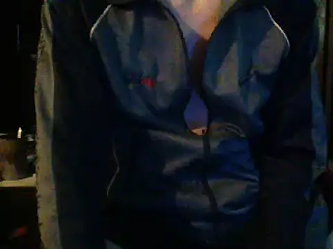 Snapshot of mrdemoncrowly chatting on March 5, 4:34 am mrdemoncrowly online show from March 5, 4:34 am