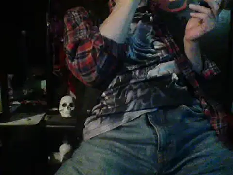 Snapshot of mrdemoncrowly chatting on March 8, 11:27 am mrdemoncrowly online show from March 8, 11:27 am