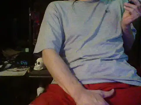 Snapshot of mrdemoncrowly chatting on March 12, 5:24 am mrdemoncrowly online show from March 12, 5:24 am