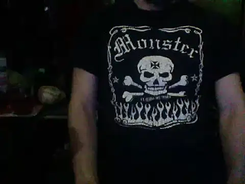 Snapshot of mrdemoncrowly chatting on November 7, 4:01 am mrdemoncrowly online show from November 7, 4:01 am