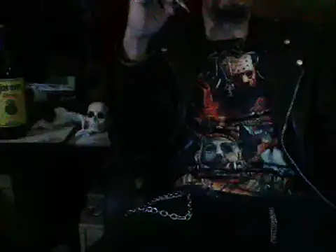 Snapshot of mrdemoncrowly chatting on November 16, 3:34 am mrdemoncrowly online show from November 16, 3:34 am