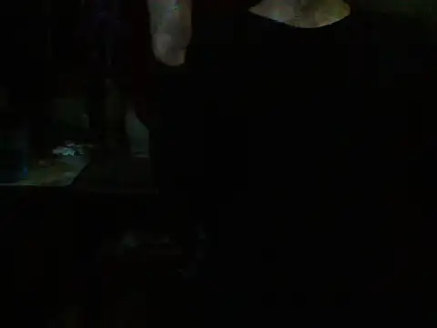 Snapshot of mrdemoncrowly chatting on May 14, 8:32 am mrdemoncrowly online show from May 14, 8:32 am