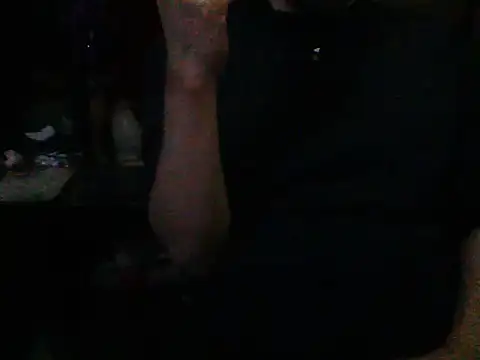 Snapshot of mrdemoncrowly chatting on May 26, 4:41 am mrdemoncrowly online show from May 26, 4:41 am
