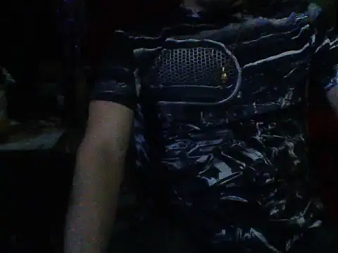 Snapshot of mrdemoncrowly chatting on May 30, 8:33 am mrdemoncrowly online show from May 30, 8:33 am