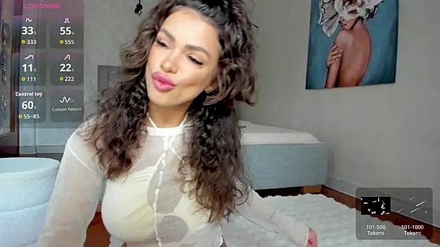 Snapshot of Selena_Reeves chatting on July 13, 9:34 am Selena Reeves online show from July 13, 9:34 am