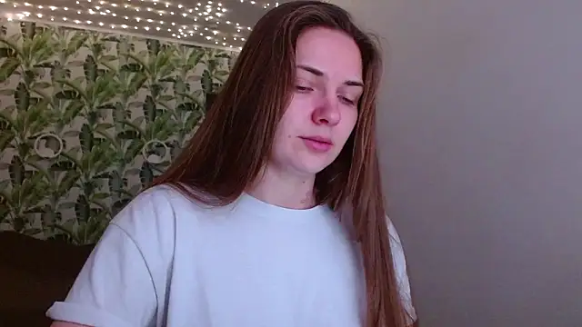 Olivia shine online show from December 14, 5:24 am