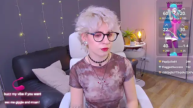  Moonlight t online show from February 1, 12:05 pm