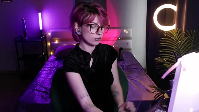 Snapshot of _Moonlight_t chatting on July 21, 7:43 am Moonlight t online show from July 21, 7:43 am
