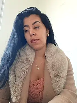 Snapshot of Emily_Wane chatting on May 18, 5:19 pm Emily Wane online show from May 18, 5:19 pm
