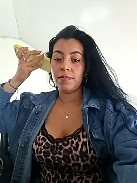 Snapshot of Emily_Wane chatting on June 1, 6:53 pm Emily Wane online show from June 1, 6:53 pm