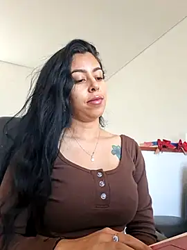 Snapshot of Emily_Wane chatting on June 23, 3:10 pm Emily Wane online show from June 23, 3:10 pm