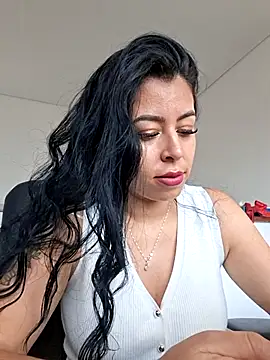 Snapshot of Emily_Wane chatting on June 29, 3:12 pm Emily Wane online show from June 29, 3:12 pm