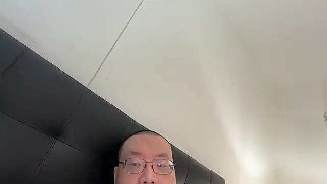 Snapshot of slaveasianboy chatting on May 13, 3:20 pm slaveasianboy online show from May 13, 3:20 pm