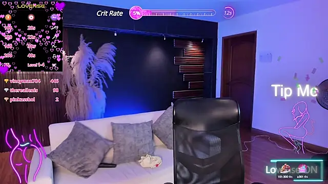 Snapshot of victoria_mooree chatting on February 19, 1:18 am victoria mooree online show from February 19, 1:18 am